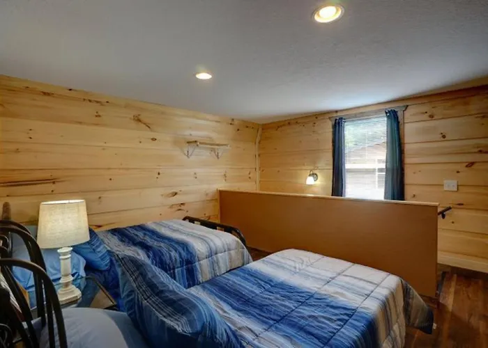 Dragon\'S Nest Cabin With Mountain Views