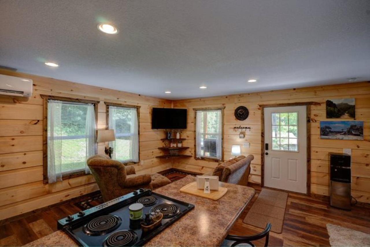 Dragon's Nest With Mountain Views Country house Robbinsville
